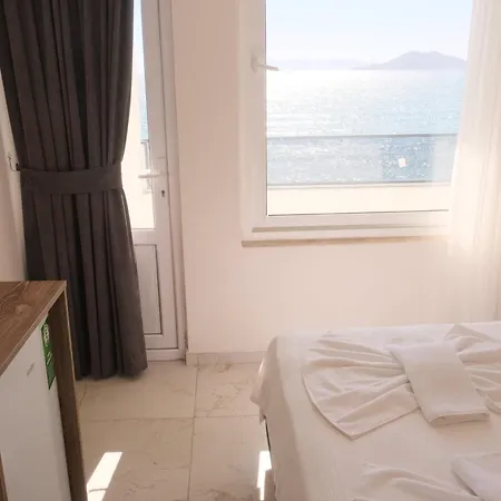 Hotel Sea Door